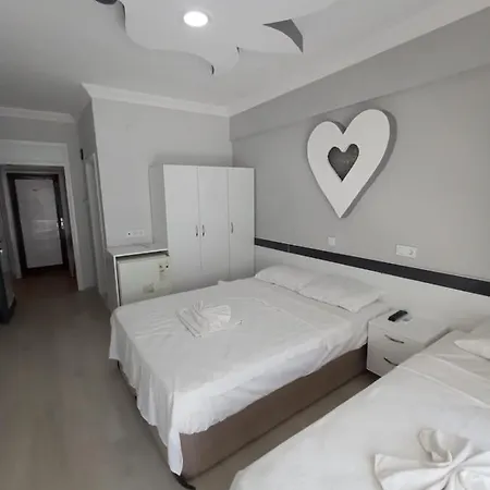 Tuana Otel 호텔