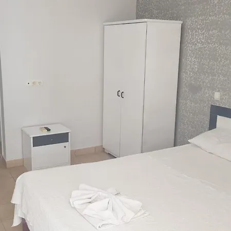 호텔 Tuana Otel 디딤